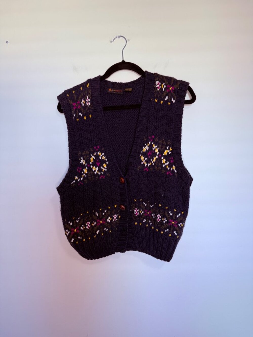 Liz Sport Vintage Fair Isle Hand Knit Vest Navy Multicolor Medium Unisex Vintage